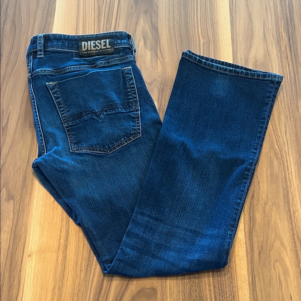 Diesel Dark Men’s Blue Zatiny Denim Jeans, size 30x32.